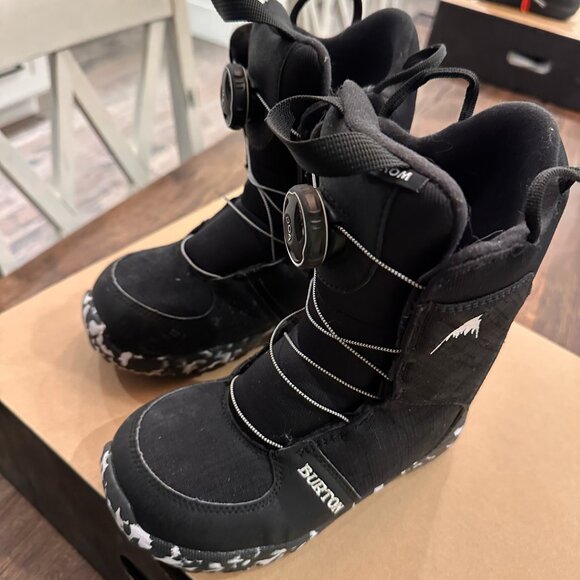 Burton Grom BOA Junior Snowboard Boots - Picture 7 of 11